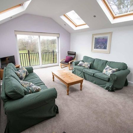 Long Byres Holiday Cottages Brampton  Esterno foto