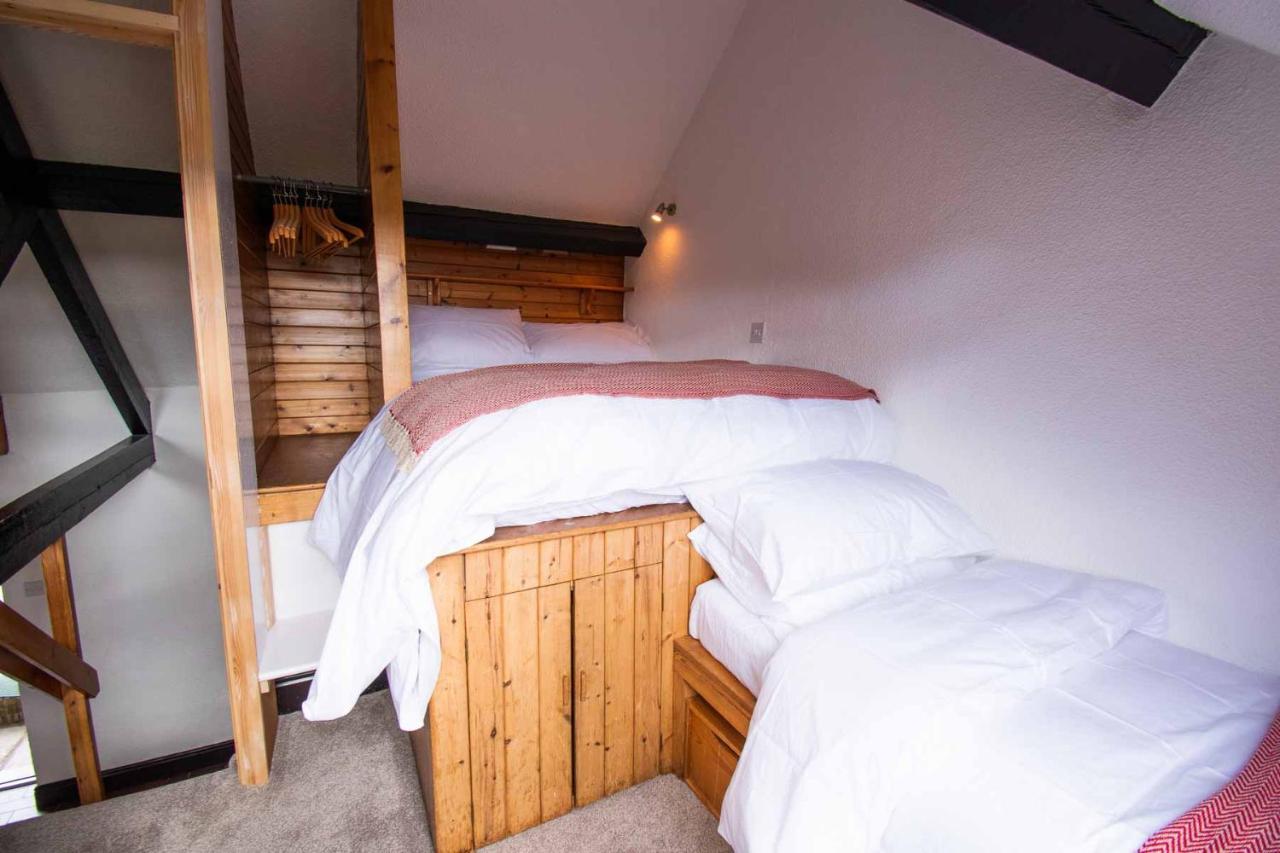 Long Byres Holiday Cottages Brampton  Esterno foto