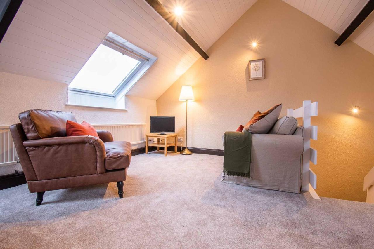 Long Byres Holiday Cottages Brampton  Esterno foto