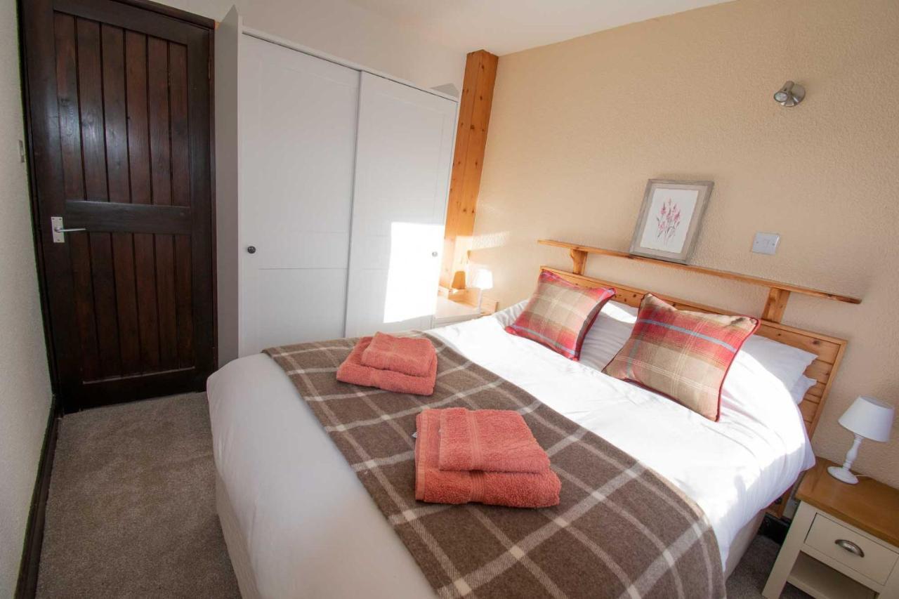 Long Byres Holiday Cottages Brampton  Esterno foto
