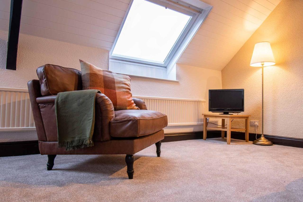 Long Byres Holiday Cottages Brampton  Esterno foto